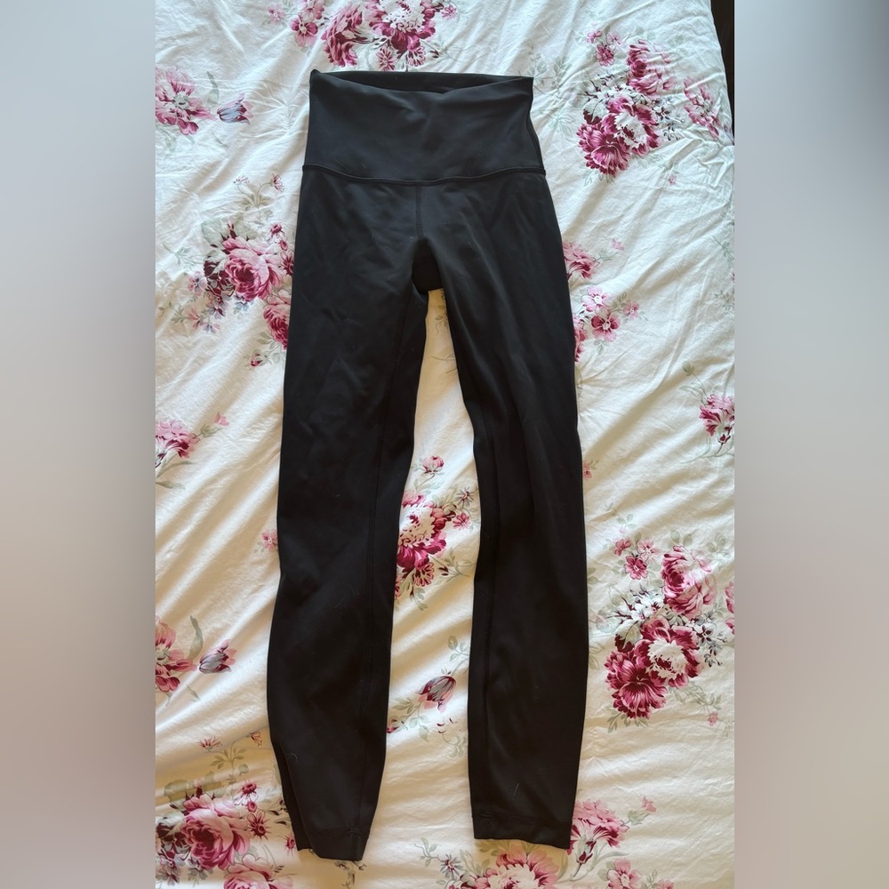 Lululemon Wunder Train High-Rise Tight 28”